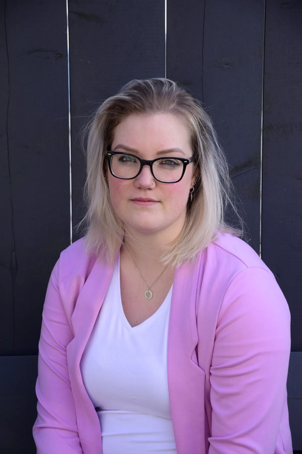 Moniek, nagelstyliste en eigenaar van Studio Strak Gelakt